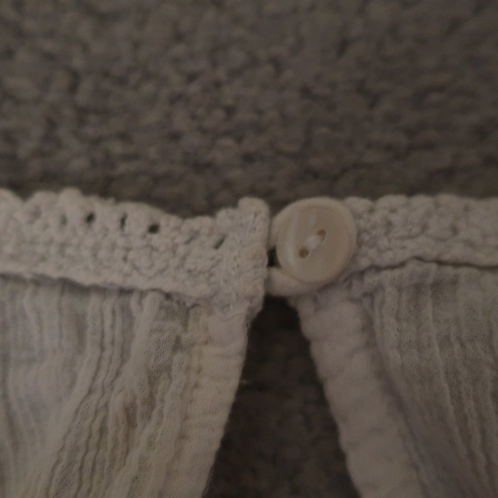 Embroidered Top - Picture 4 of 5